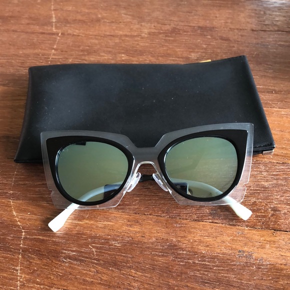 Fendi Accessories - FENDI Cat Eye Sunglasses Black Designer Oversized Fashion Frames